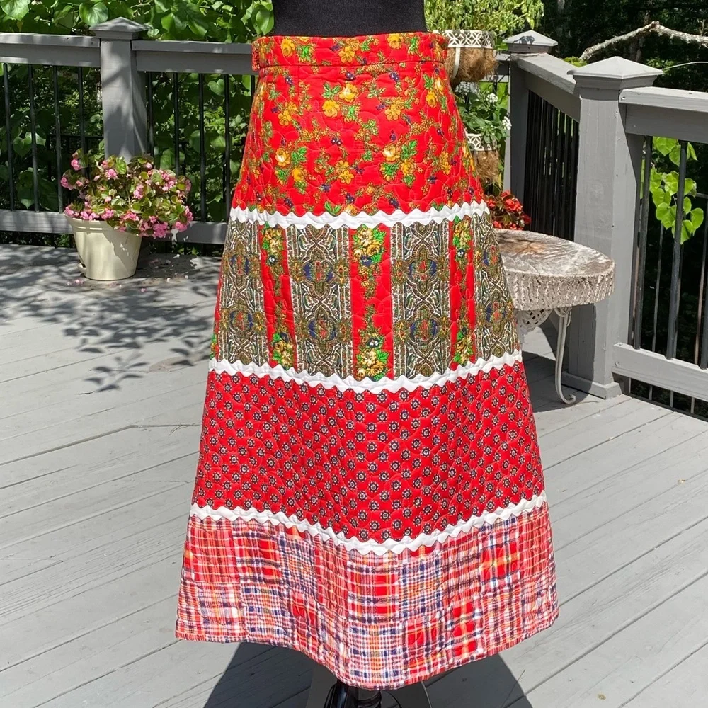 Vintage 60s Metal Zipper Cottagecore Prairie plaid FlorL Quilted Maxi Skirt - Picture 4 of 7